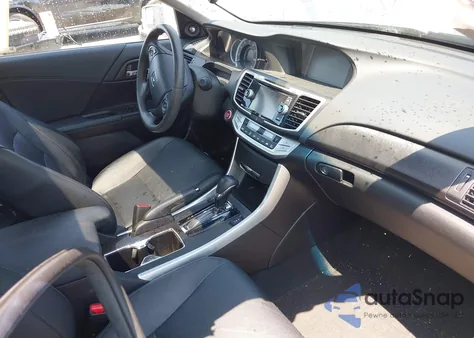 2013 Honda Accord Ex-L z USA, uszkodzony, nr VIN 1HGCR2F84DA130750